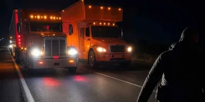 Patrullas falsas desafían a las fuerzas federales y recorren carreteras poblanas