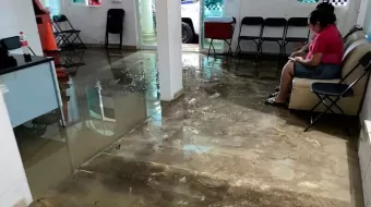 Fuertes lluvias provocan inundaciones en viviendas de Jalpan y Venustiano Carranza