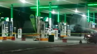 RAT4S roban y lesionan a trabajador de gasolinera en Tehuacán
