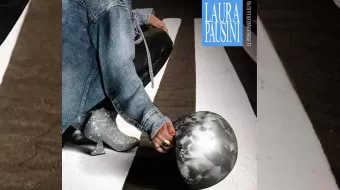 “El Primer Paso a la Luna”, nuevo lanzamiento de Laura Pausini 