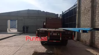 Detiene Policía Municipal de Huejotzingo a cinco sujetos por robar laminas