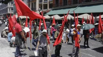 Con marcha, antorchistas exigen justicia por asesinatos en Guerrero