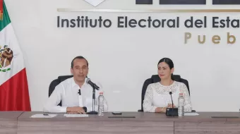 Candidatos a la presidencia municipal de Puebla podrán acudir a debate en el IEE: Riestra