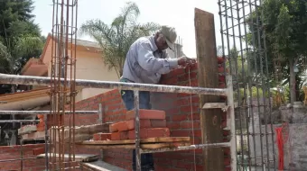 Hay más trabajadores de la construcción asegurados, reportó Inegi