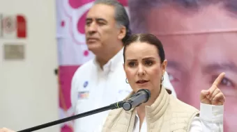 PRIAN lanza reto a Armenta para debatir en el Zócalo tras marcha de la Marea Rosa