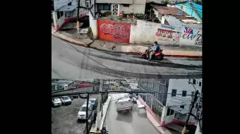 VIDEO. Camión se queda sin frenos y deja un saldo de 8 heridos