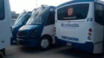 Disputas entre tres rutas en Huejotzingo paraliza a usuarios del transporte