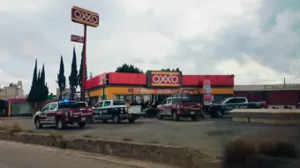 RATAS visitaron el Oxxo de San Cristóbal Tepatlaxco, en Texmelucan