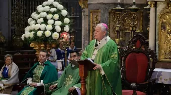 Reforzar tejido social ante la violencia que se vive en el mundo, pide arzobispo de Puebla