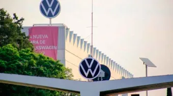 Trabajadores rechazan propuesta salarial, VW dispuesta a un acuerdo