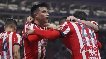 Chivas se saca la espina de la derrota del Clásico con el León