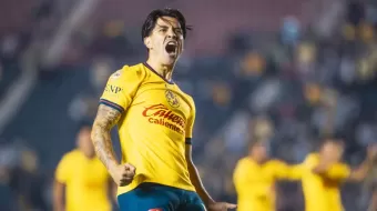 Víctor Dávila debuta con gol y América gana al Atlas