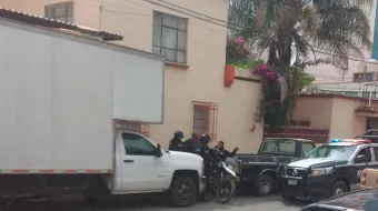 Frustran intento de robo de vehículo en zona comercial de Texmelucan