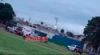 Encuentran el cuerpo de un joven en el campo deportivo de Santa Ana Xalmimilulco