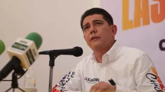 Alejandro Arcos y Ayotzinapa