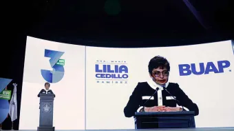 Lilia Cedillo refleja su amor por la BUAP con resultados