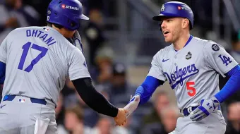 Los Dodgers dinamitaron a los Yankees 4-2 a domicilio