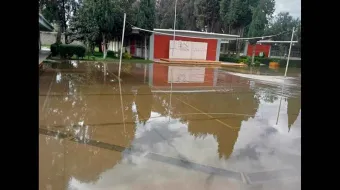 Por lluvias colapsa drenaje en Cobaep de Xalmimilulco; desde el 20 de septiembre no tienen clases