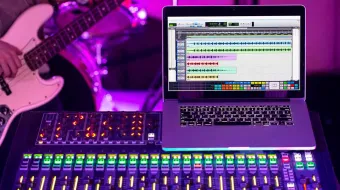 Fortalecen talento artístico con curso de composición musical gratis en Puebla