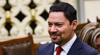 La ley propone regular la libre expresión, no aplicar la mordaza, atajó Villegas