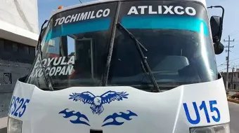 Atlixquenses difunden fotos de mujeres acusadas de asaltos en transporte público