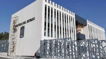 Congreso de Puebla deslinda responsabilidad por goteras: Señala a constructora y Secretaría de Infraestructura