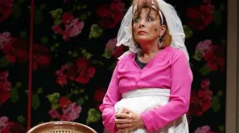 Entre risas y realidades, Sylvia Pasquel brilla con “No seré feliz, pero tengo marido”