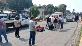 Imprudencia vial en Xicotepec deja un motociclista herido