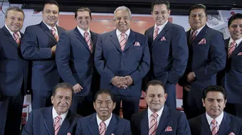 Sonora Santanera pone el ritmo en el Teatro Principal para honrar a las madres