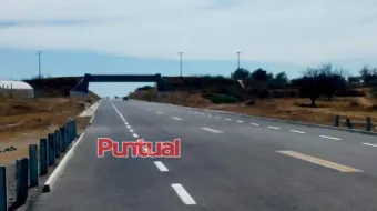  Asaltan casetas del Arco Poniente en Huejotzingo; huyen entre terrenos de cultivo