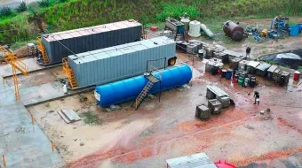 Catean refinería clandestina en Coatzacoalcos: decomisan 500 mil litros de crudo y equipo ilegal