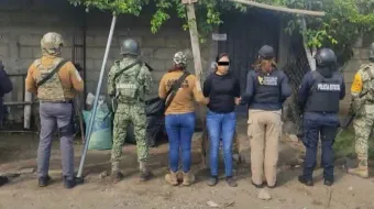Mujer atendía punto de venta de droga en Huaquechula