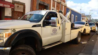 El servicio de grúa y corralones ya tienen TARIFA; cobros bajan 60%, dijo Movilidad