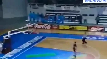 Emiliano Lezcano y el triple imposible: Ferro vence a Boca con un tiro histórico sobre la chicharra