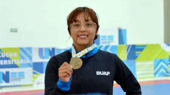 La lucha universitaria, kickboxing y levantamiento de pesas consiguen 27 preseas más para la BUAP