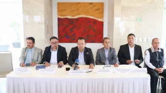 Sindicato de Salud en Puebla denuncia crisis en hospitales y exige intervención del gobierno