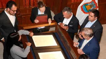 Recibe el gobierno de la ciudad a diputados alemanes