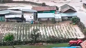 Intensas lluvias afectan escuelas en Chignahuapan e Izúcar; SEP coordina apoyo