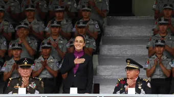 Claudia Sheinbaum propone tarjetas Finabien como alternativa al impuesto de Trump a las remesas