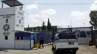 Destituyen a directores de los Ceresos de San Miguel y Tepexi por actos de corrupción