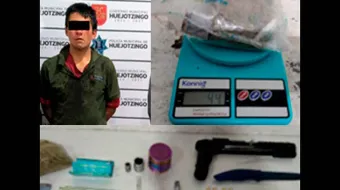 Tres operativos en Huejotzingo dejan seis detenidos por armas, robo y drogas