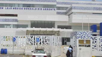 Médicos del Río Arronte protestan: no hay jeringas, ni medicamentos