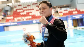 Osmar Olvera vuelve al podio: segundo lugar en trampolín de 1 metro en Singapur 2025