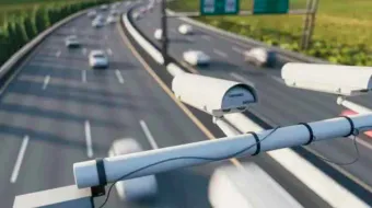 Puebla refuerza vigilancia en la autopista México-Puebla con 218 cámaras para combatir robo al transporte de carga
