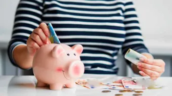 Verano eleva gastos familiares hasta 20% por consumo doméstico y recreativo, advierte la Anpec