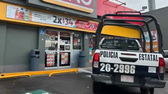Asaltante mandó al hospital a trabajadores de Oxxo en Tehuacán