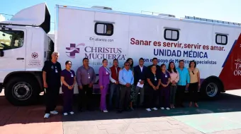 Encabezan Omar Muñoz y Norma Pimentel jornada de salud en Cuautlancingo