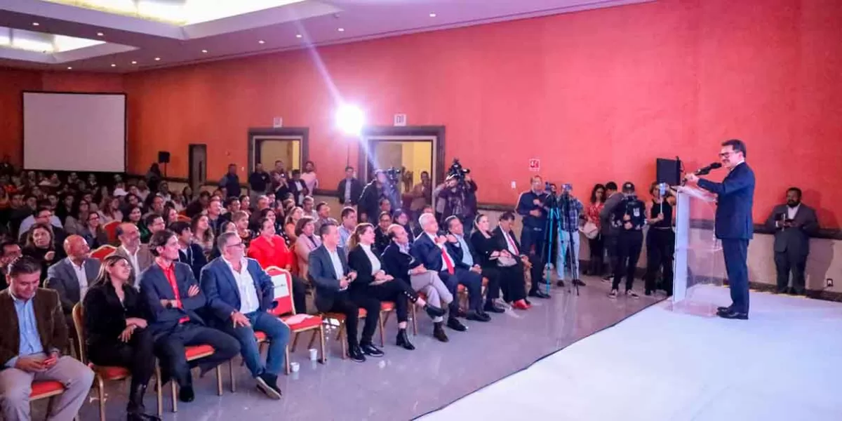 Ignacio Mier asegura que la innovación digital convierte a Puebla en un gobierno transformador