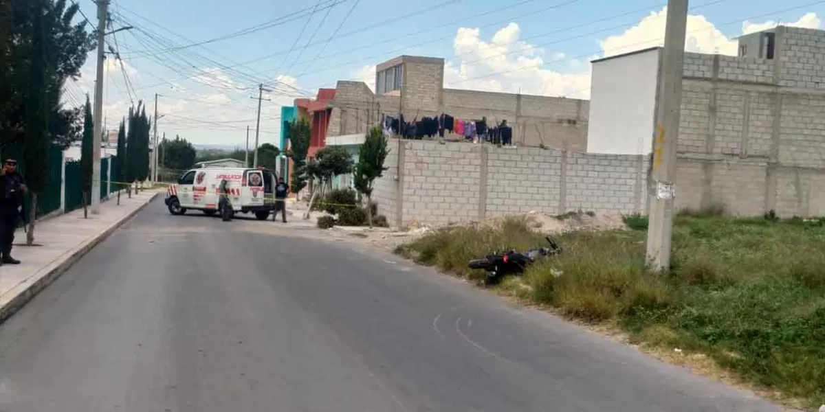 Motociclista muere tras ser atacado a balaz0s en Tecamachalco