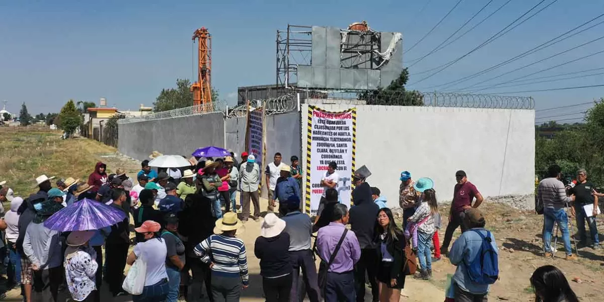 Pobladores de Xoxtla piden tapar pozo que Soapap perforaba; retiro de máquinas insuficiente